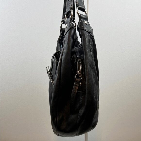 Coach Lynn Soho Large Buckle Black Soft Leather Pleated Shoulder Bag 15075 - Picture 3 of 16